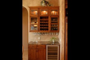 Lara Custom Cabinets - Residential Dry Bar